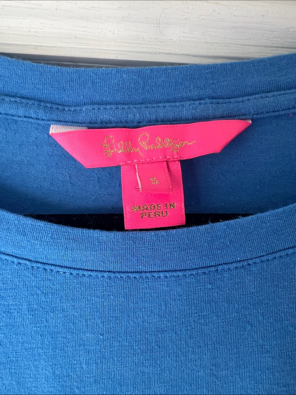 Lilly Pulitzer Finn Top Long Sleeve Coastal Blue Embroidered Gator Graphic Sz M - Picture 5 of 11